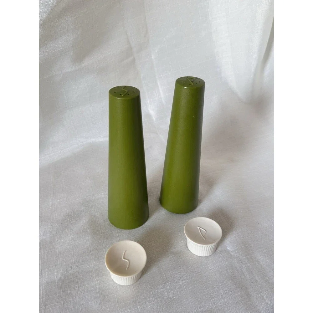 Vintage MCM David Douglas Co. 1960’s Accalac Avocado Green 9-piece Hostess Set